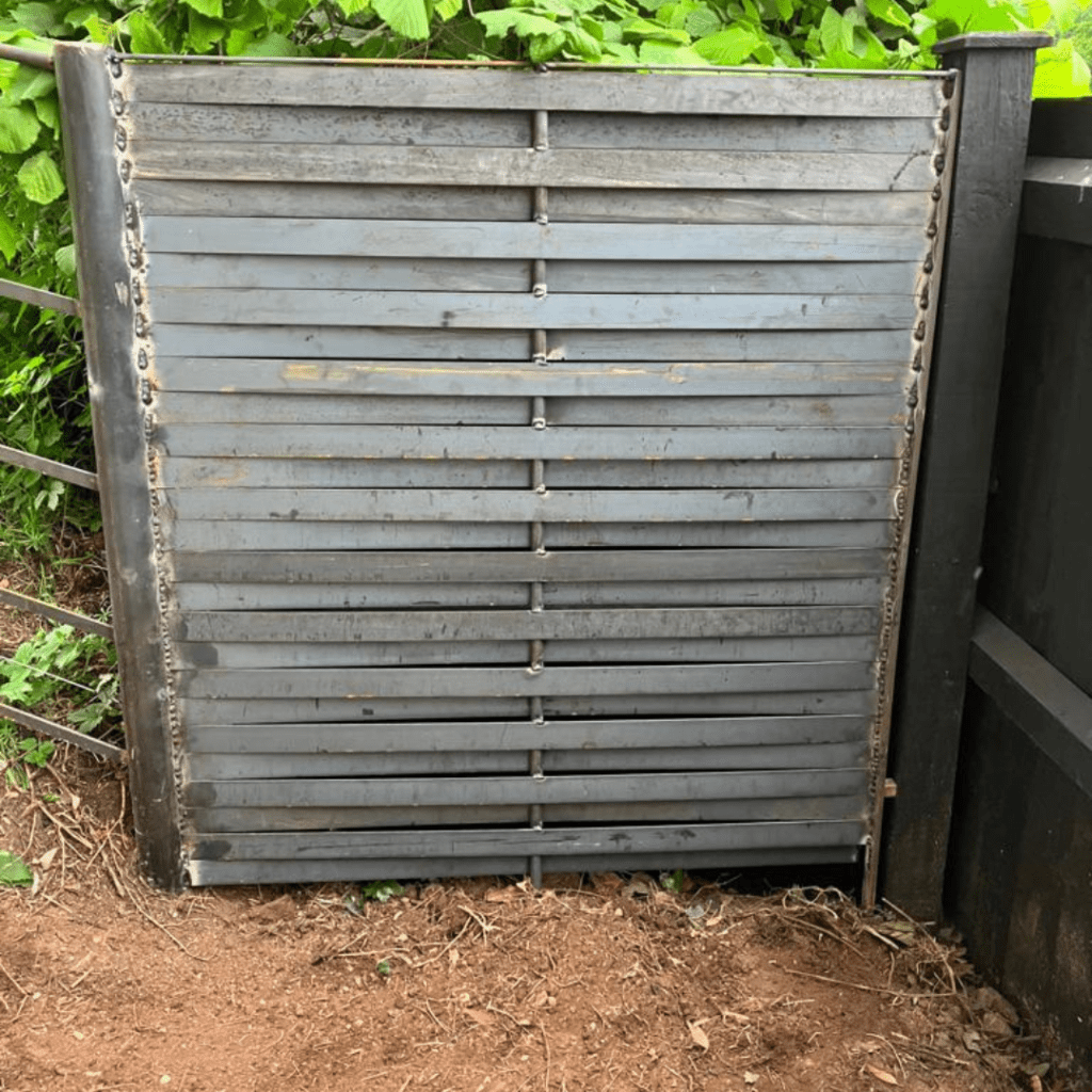 An example of Steel Weave done by Steel Lawn Edging Co.