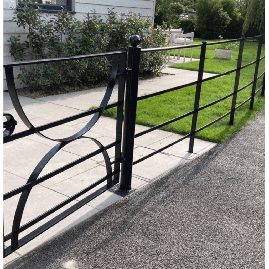 Metal Gates 1