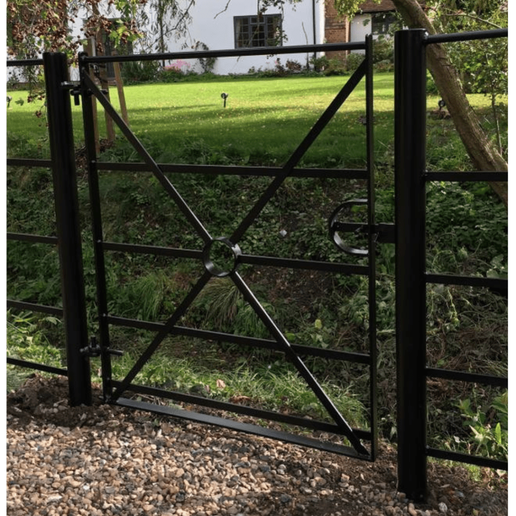 Metal Gates 5